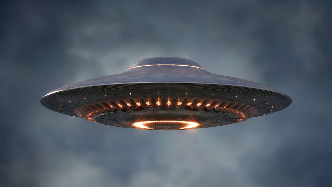 Un jefe del Pentágono sugiere que hay una nave nodriza extraterrestre en el sistema solar