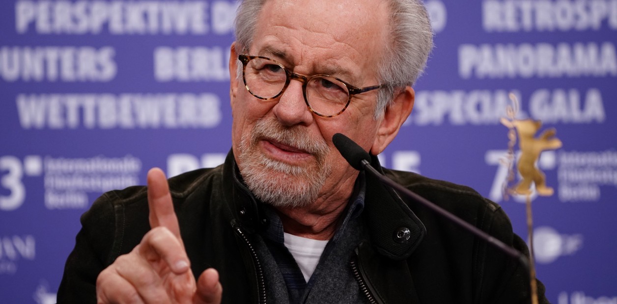 Steven Spielberg dice que el gobierno de Estados Unidos esconde información sobre ovnis